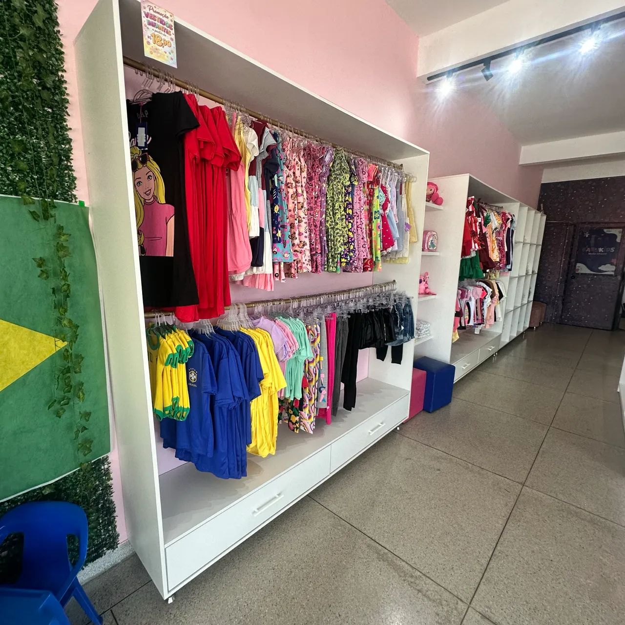 Vendo-se Loja de Roupa infantil  - Foto 5