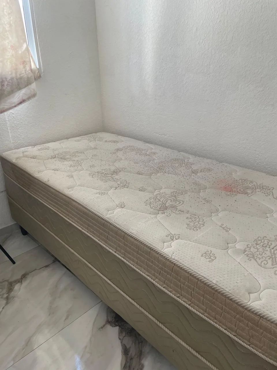 CAMA BOX DE SOLTEIRO - COR BEGE - Foto 2