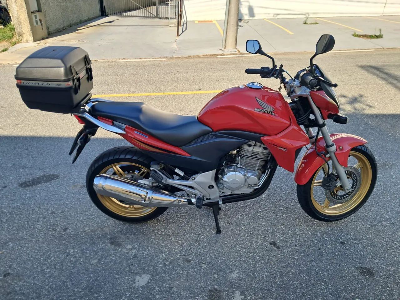 Cb300 2015 original baixo km