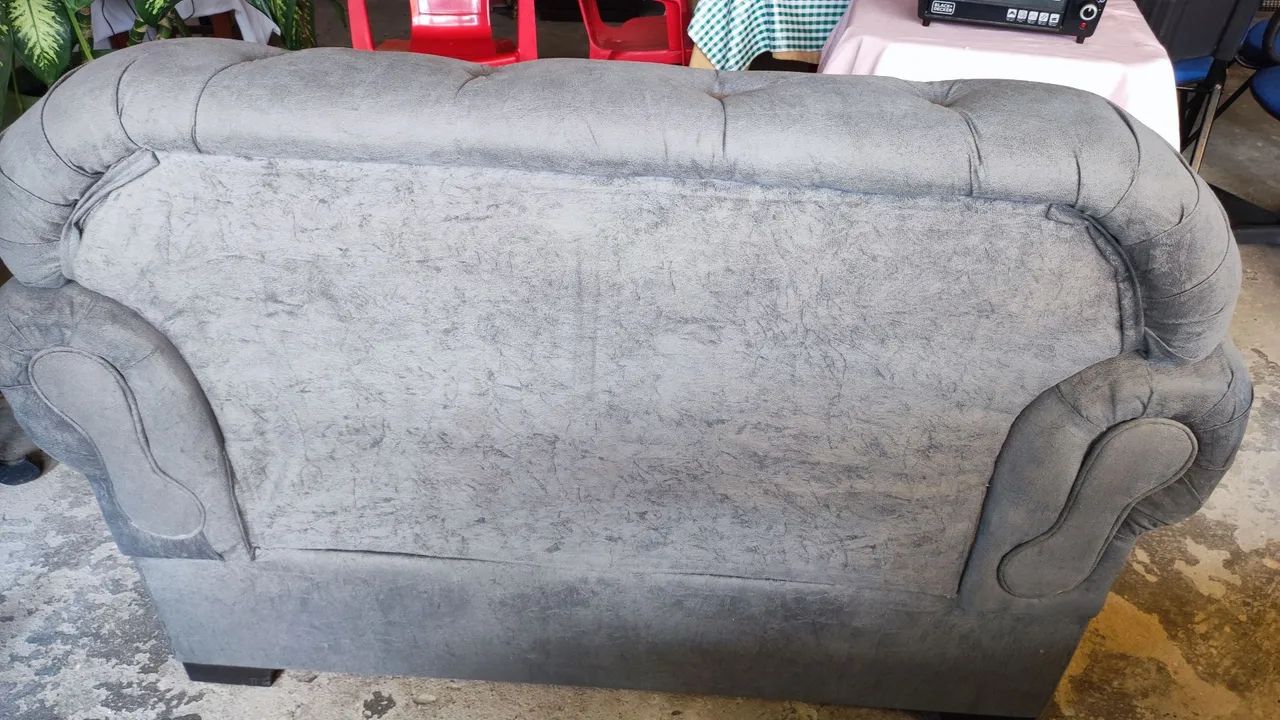 Sofá novo com dois lugares coberto com Suede macio eveludado - Foto 3