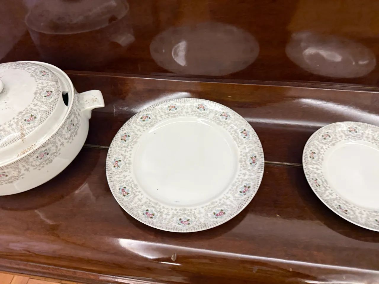 ? APARELHO DE JANTAR PORCELANA SCHMIDT - +40 ANOS - Foto 4
