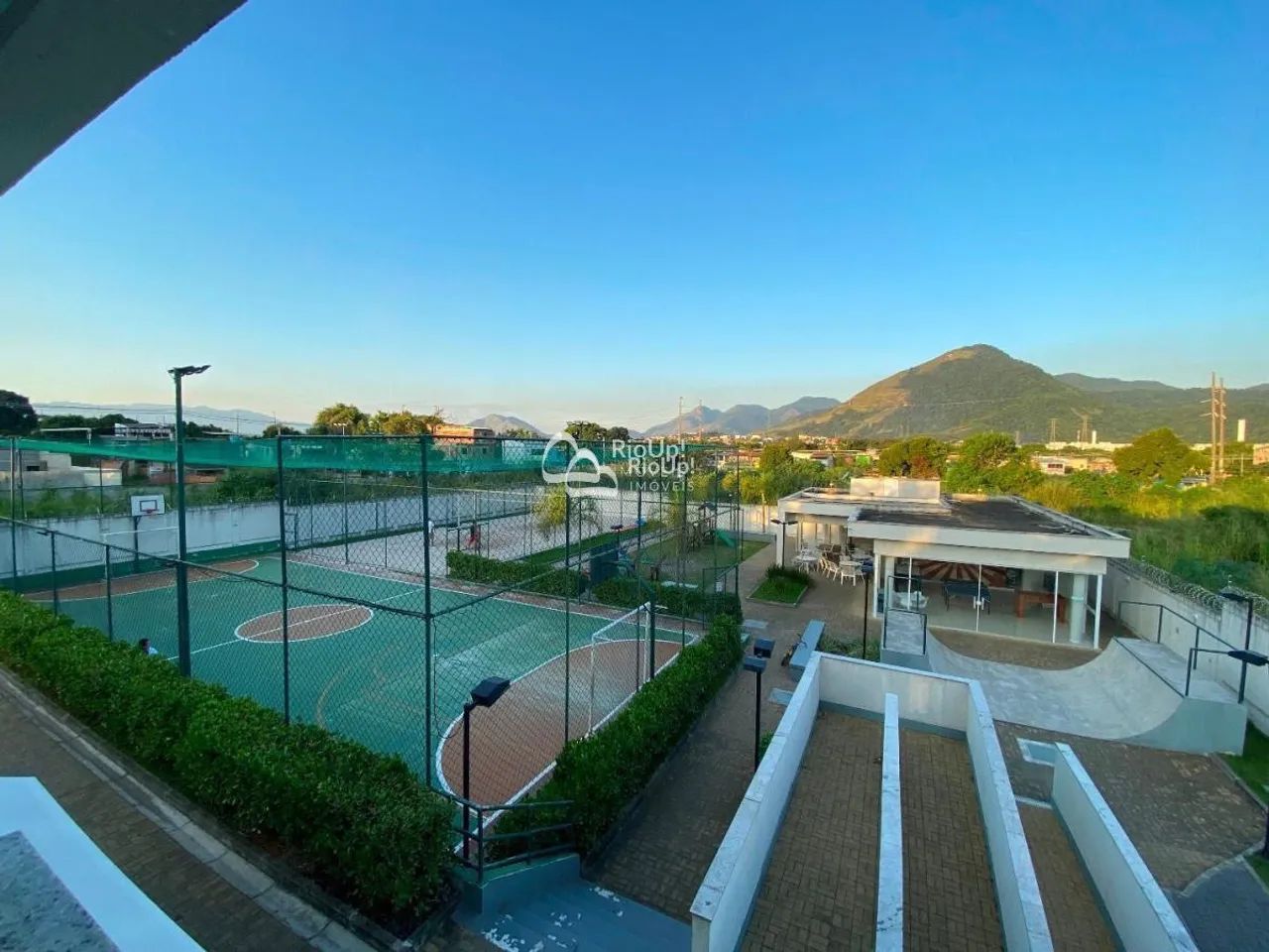 Apartamento Front Park - Pertinho do Park Shopping REF: 200