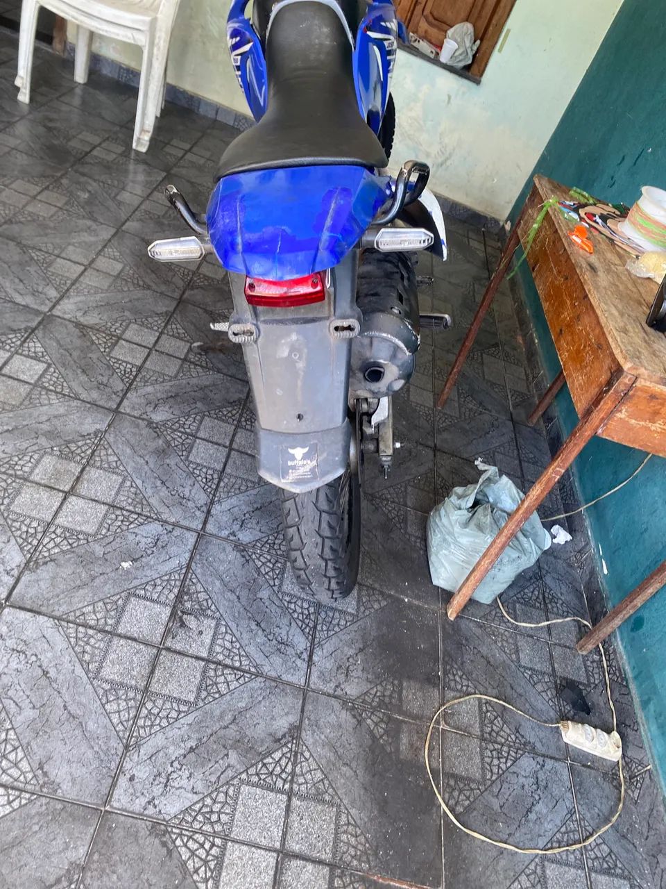Lander 250  - Foto 2