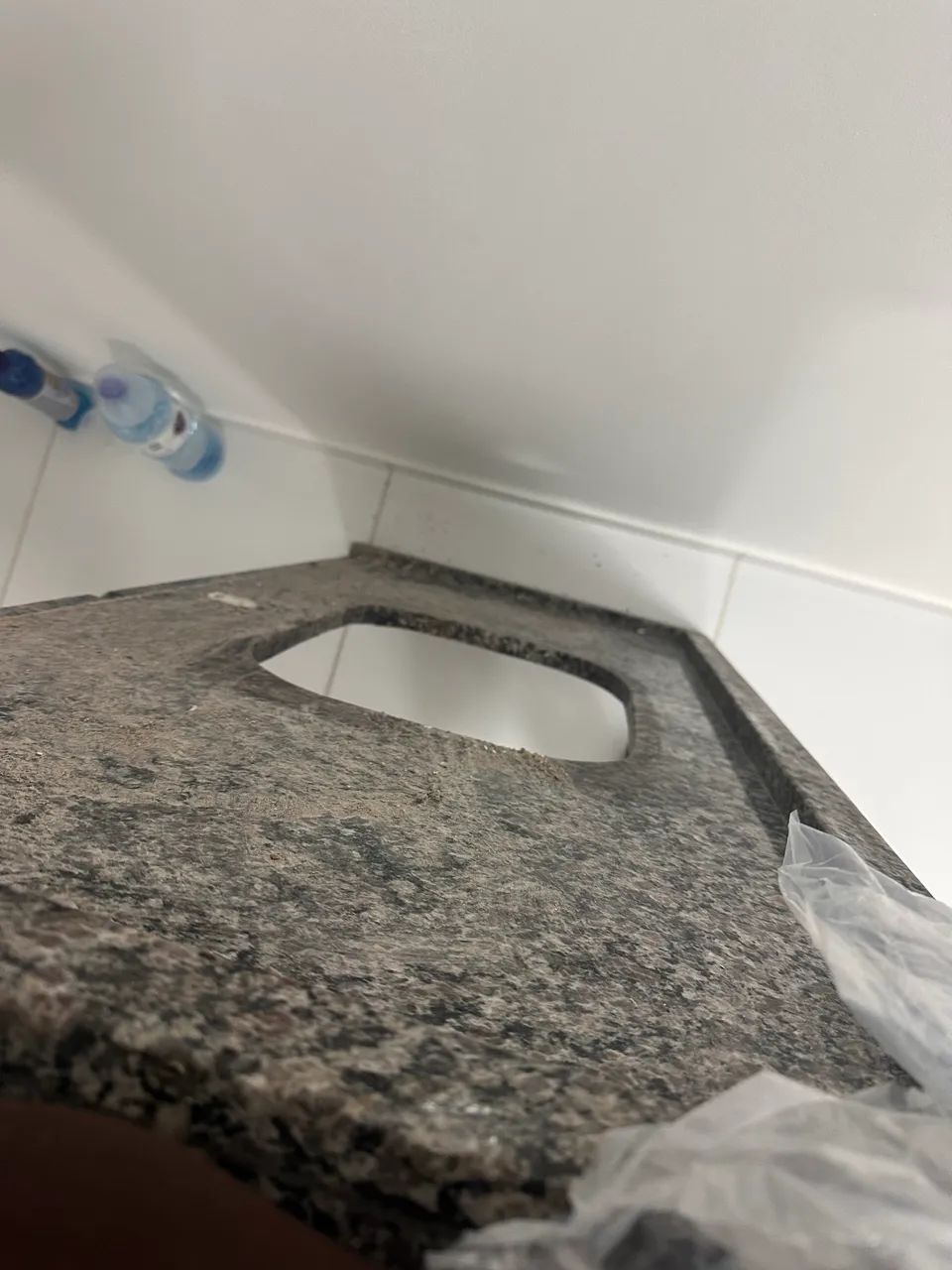 Pia cozinha mármore  R$ 250,00