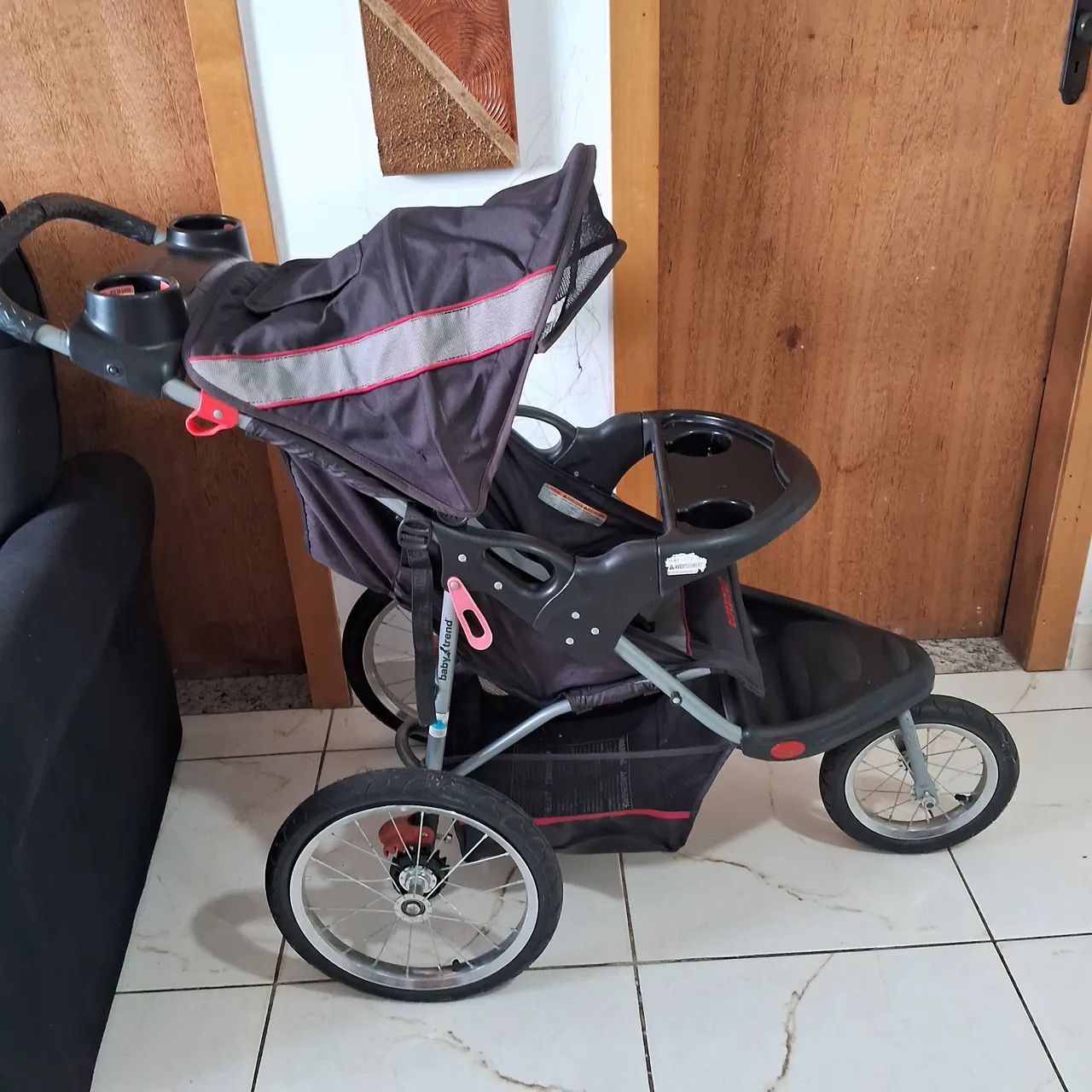 Carrinho  de  bebê  de corrida  - Foto 2