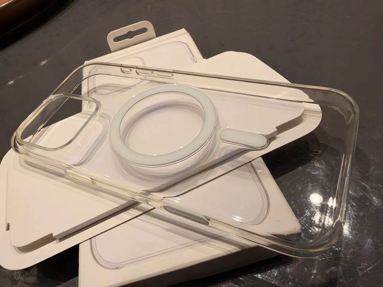 Capa 16 pro Max MagSafe original.  - Foto 5