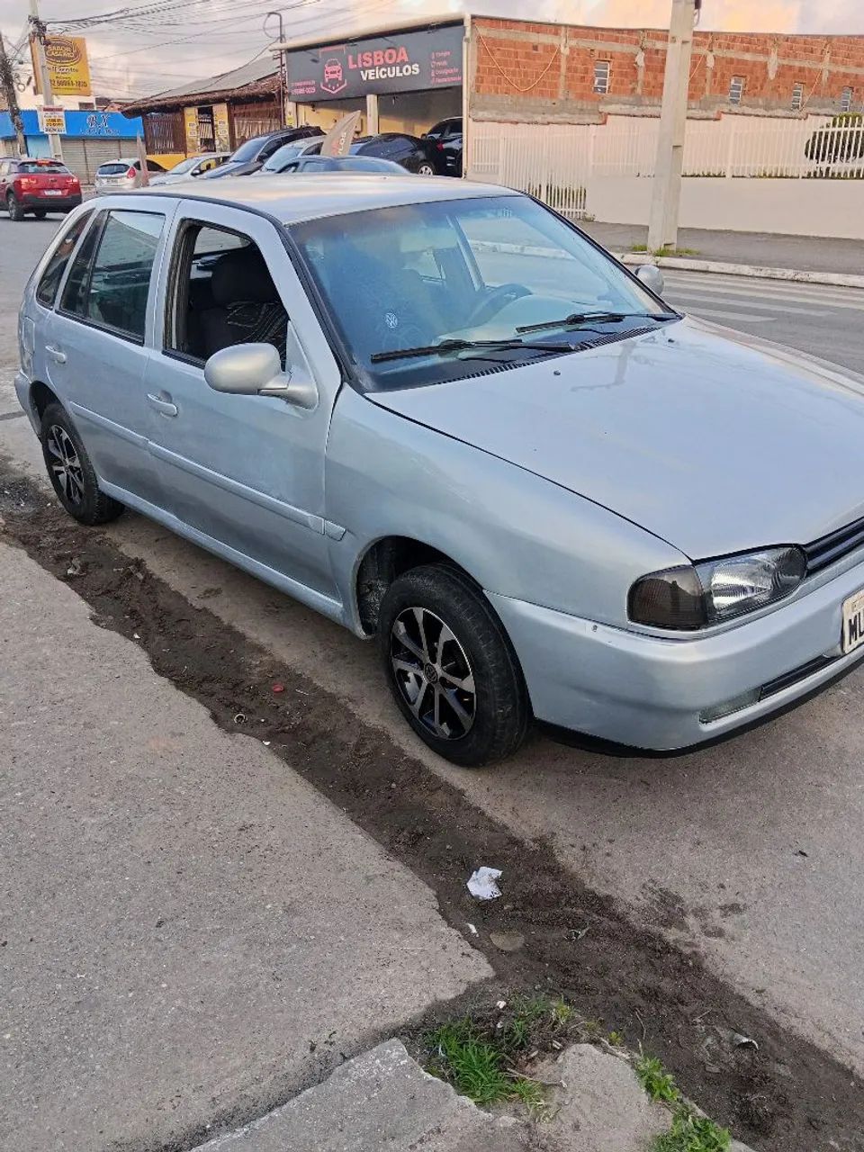 Volkswagen Gol Gol CL 1.6 Mi 2p e 4p 1999