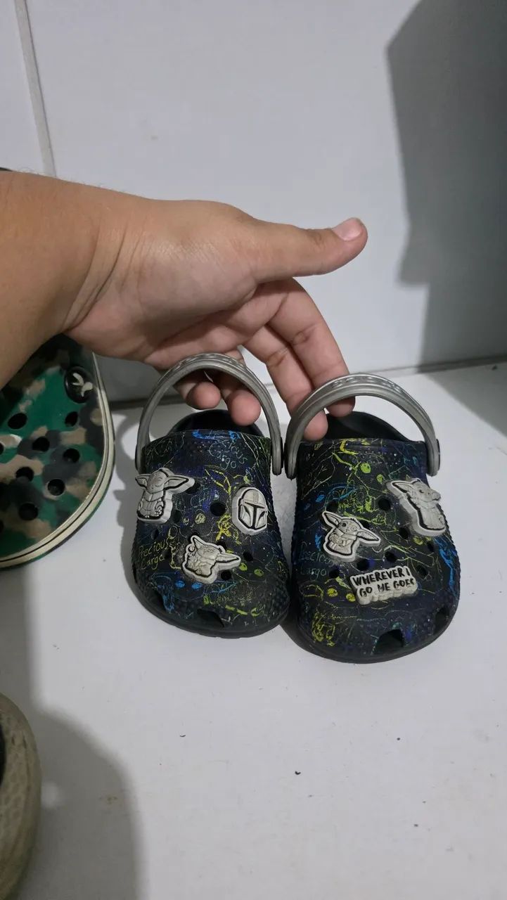 Sandália crocs 