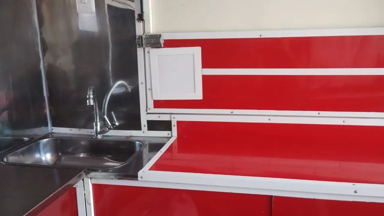 Vende se  um fontruk 