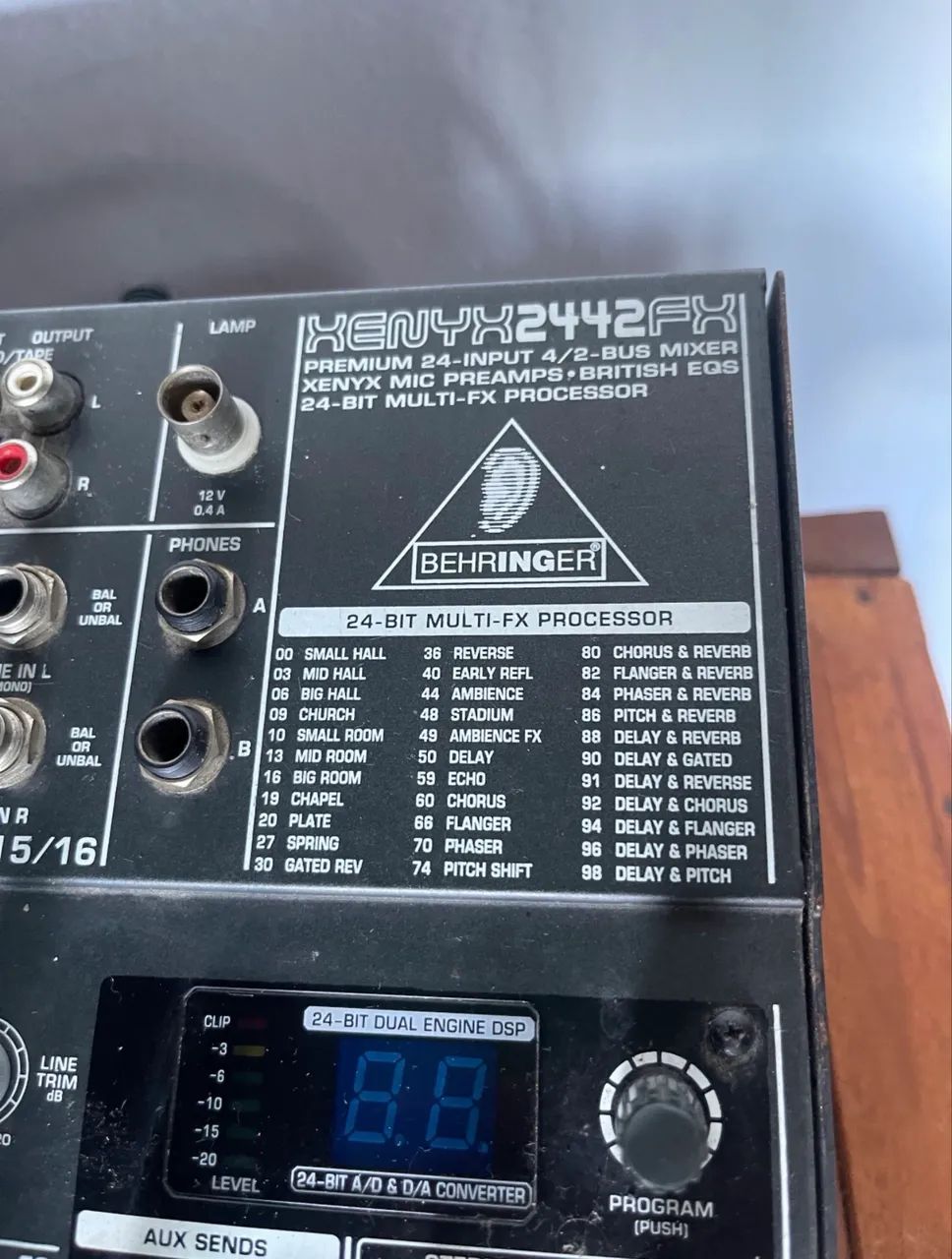 Mesa Behringer Xenyx 2442FX - Foto 3