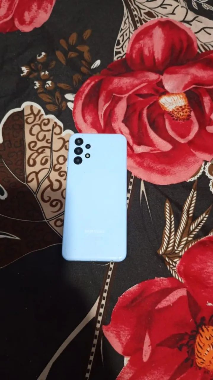 Vendo celular a 13tela nova único problema é no conct  - Foto 2