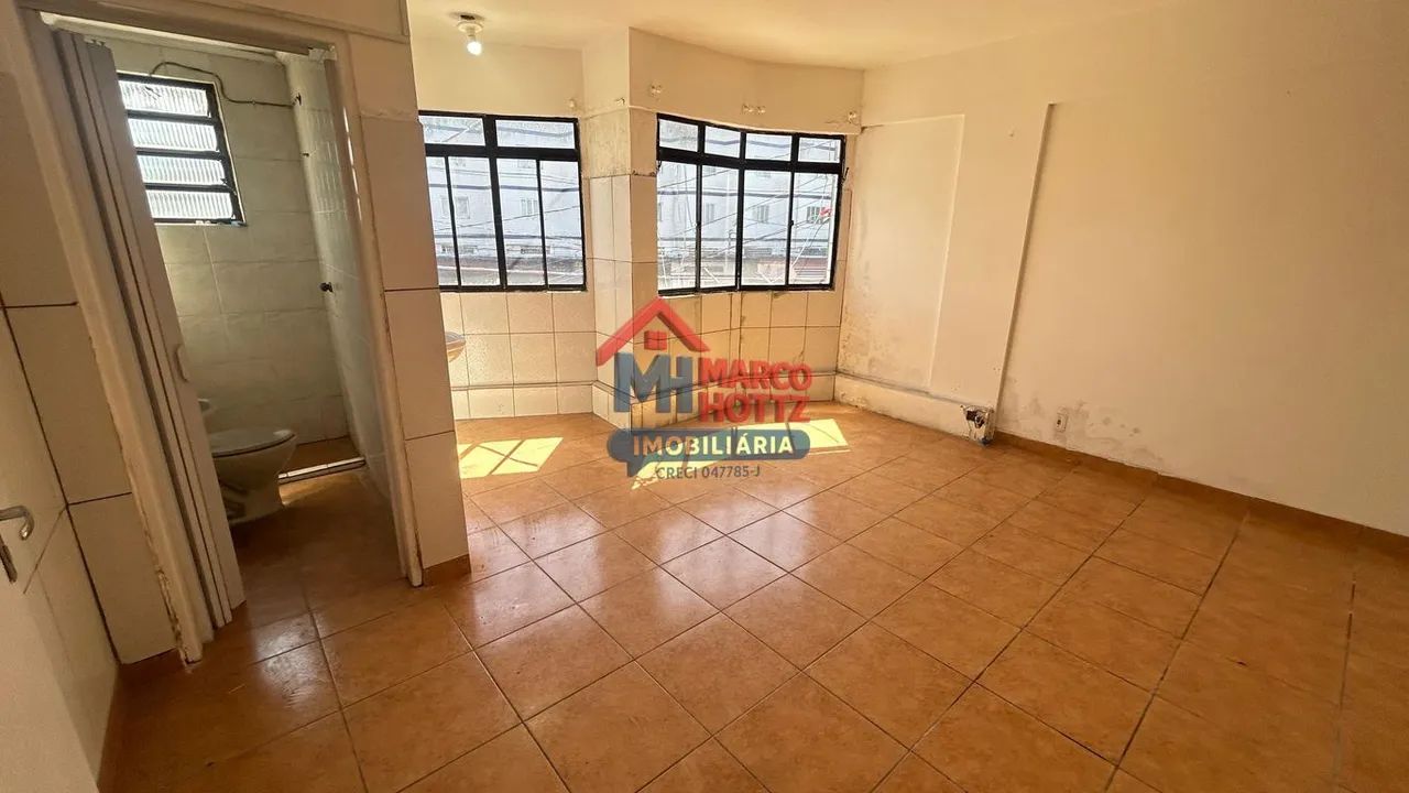 SALAS COMERCIAIS NA AV. KENNEDY  ALTA VISIBILIDADE NO CAIÇARA! - Foto 3