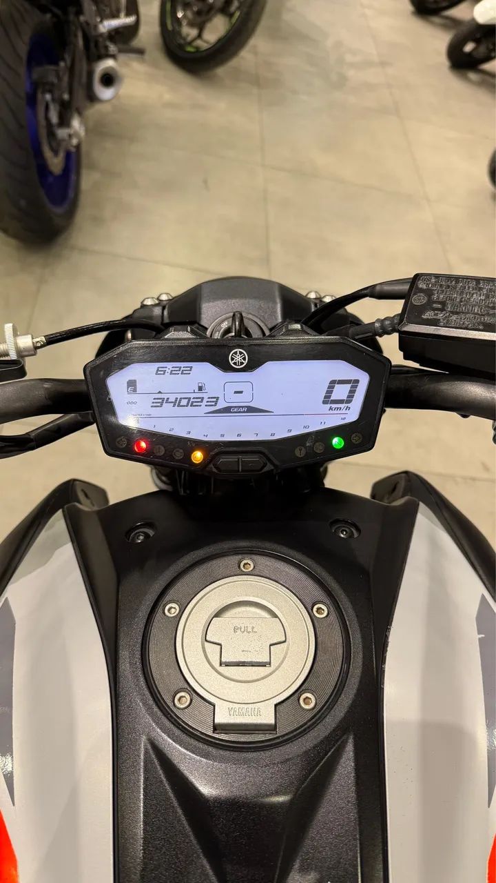 YAMAHA MT-07 - Foto 2