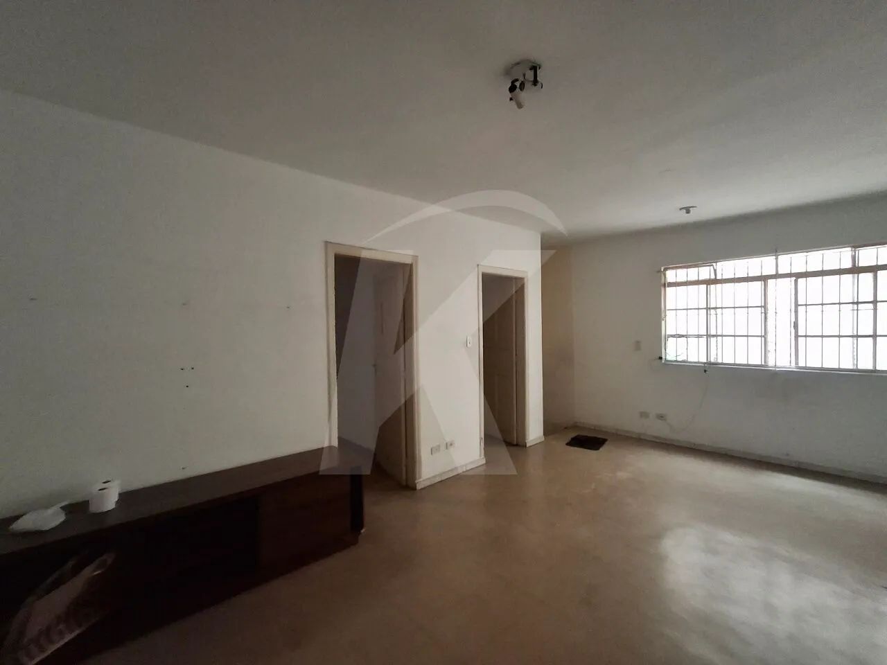Casa com 2 quartos, sala, cozinha, banheiro e área de serviço. - Foto 4