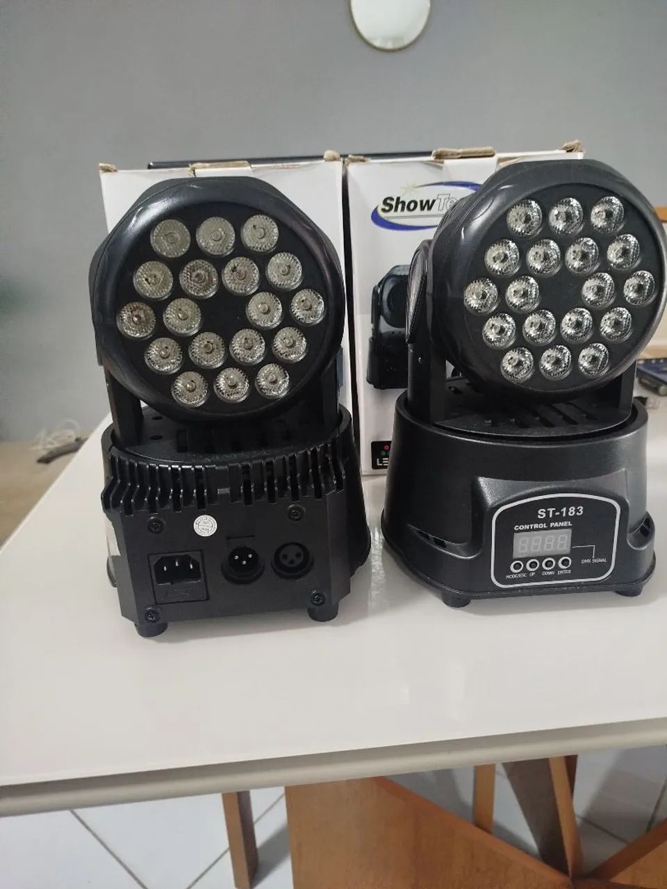 PAR DE MINI MOVING RBG 18LEDS - Foto 2