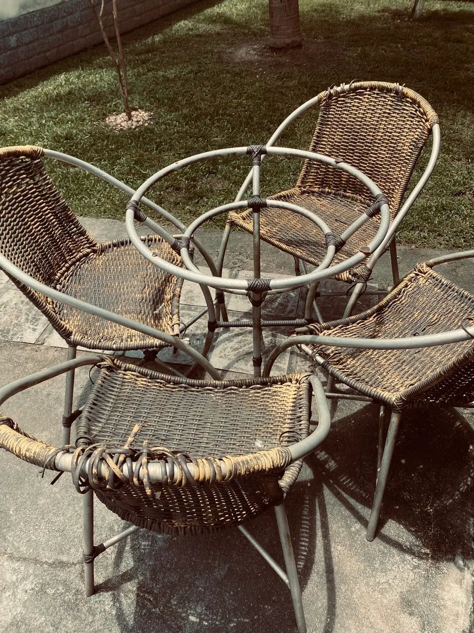 Mesa com 4 cadeiras alumínio  - Foto 2