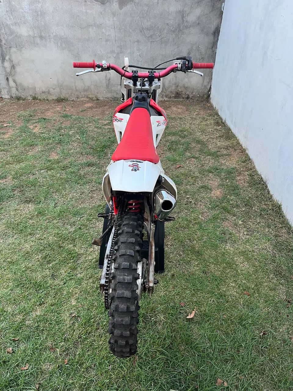 XR 200R com roupa CRf230 - Foto 4