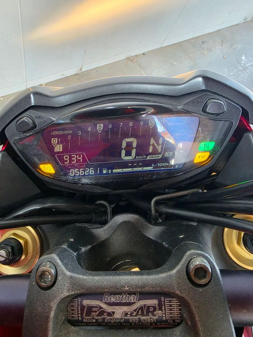SUZUKI GSX-S 1000 - Foto 5