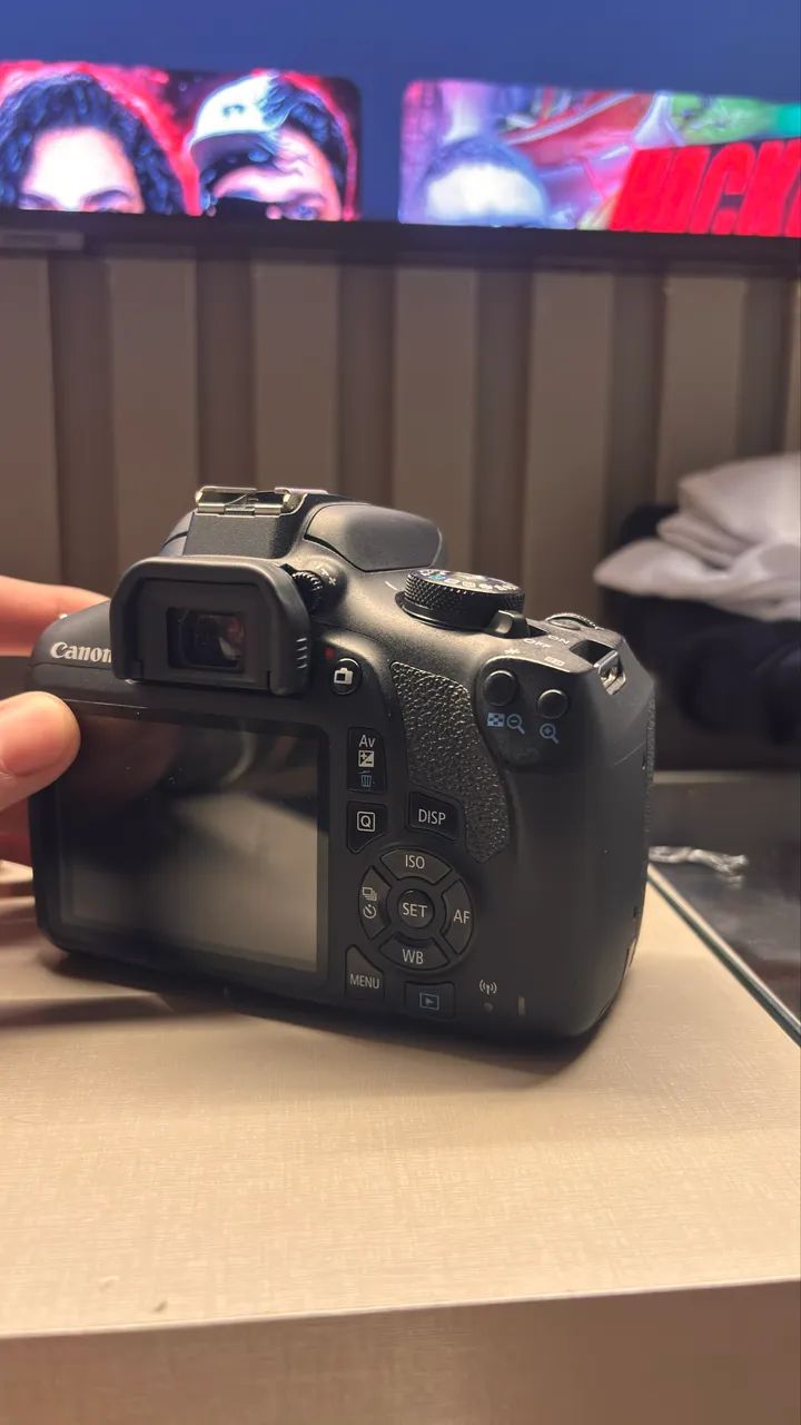 CANON EOS 2000D - Foto 3