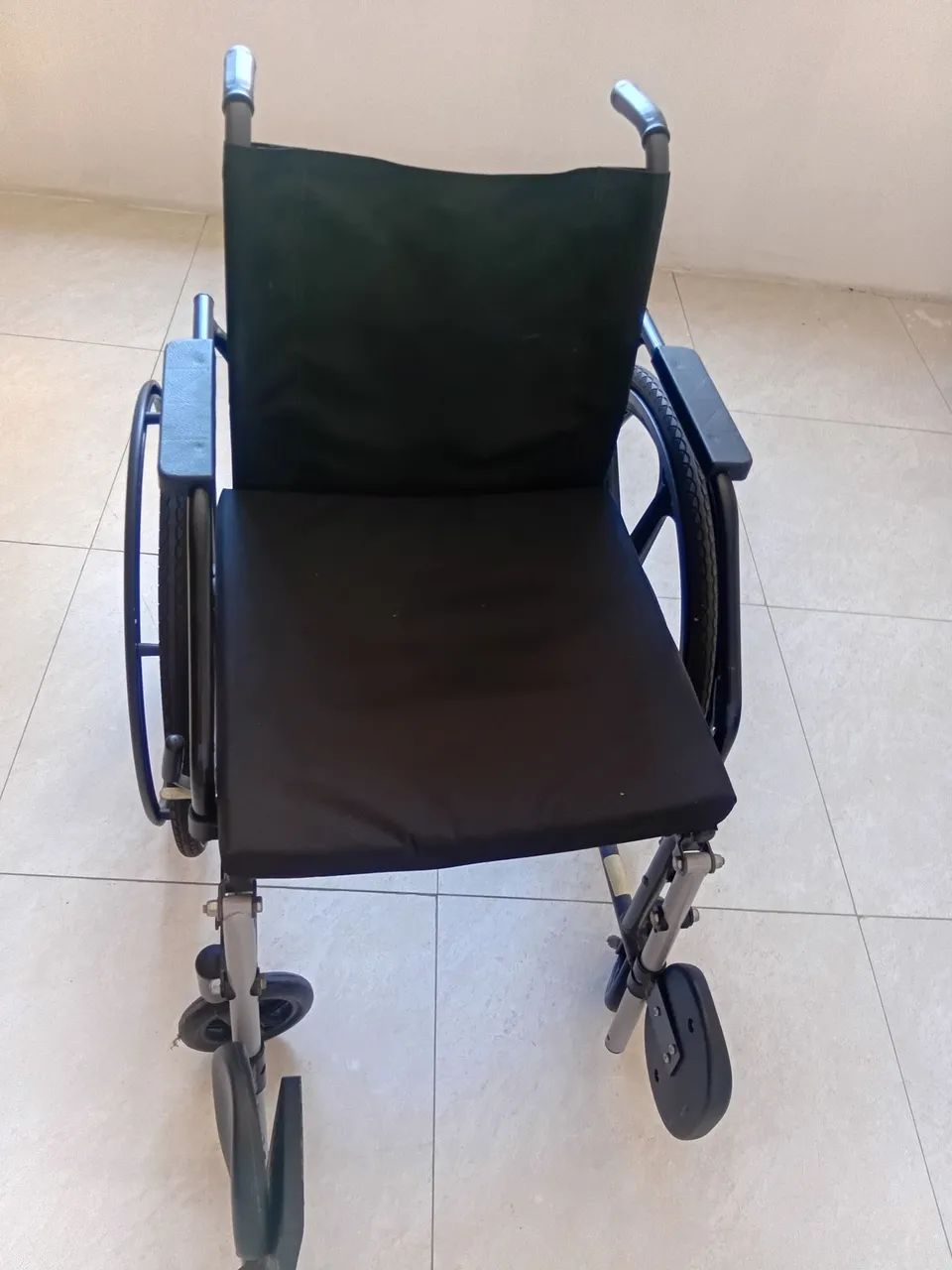 Cadeira de rodas  - Foto 3