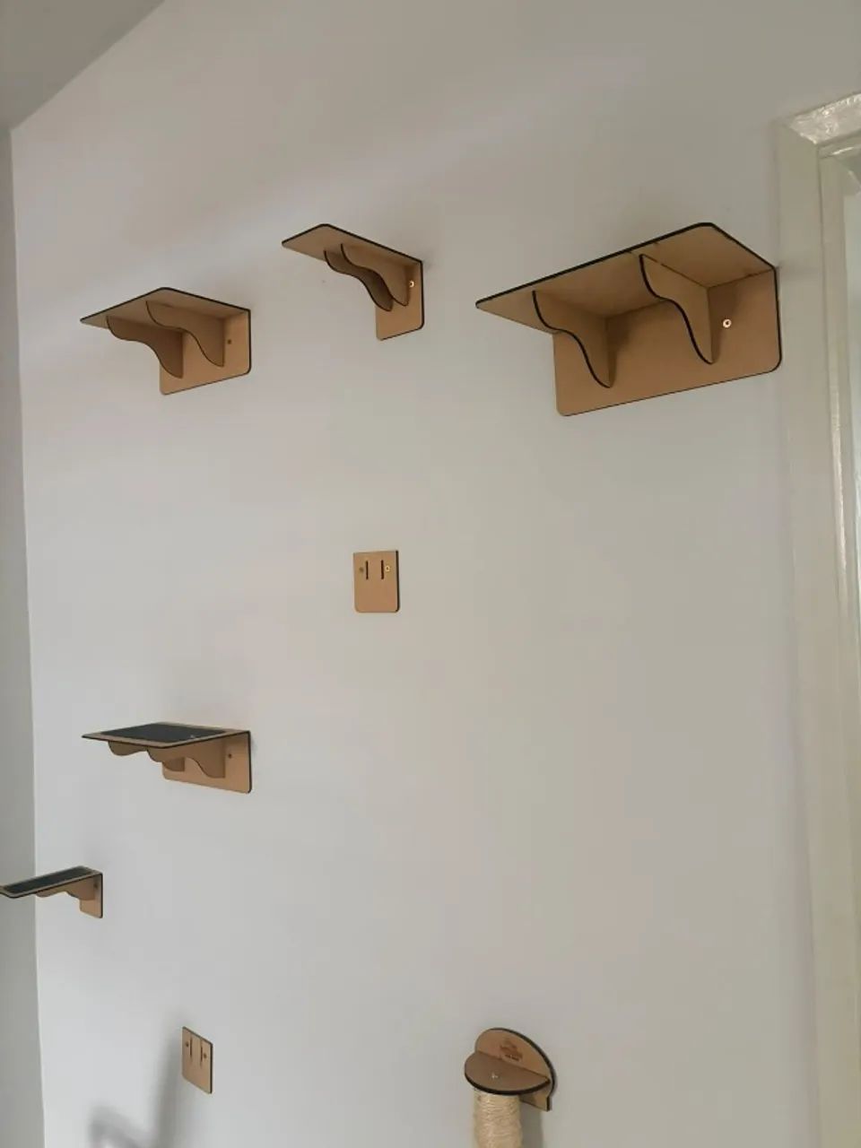 Poleiro para gatos 