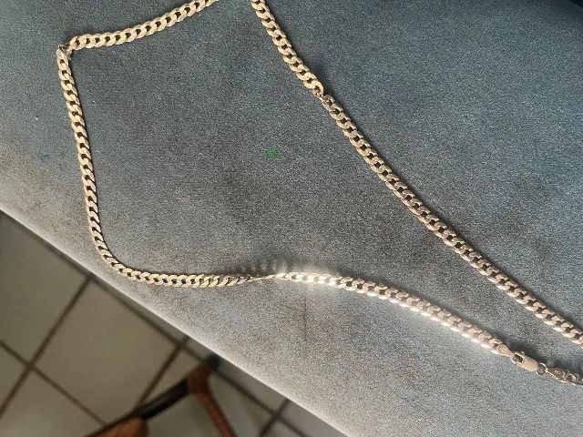 Cordão de prata 