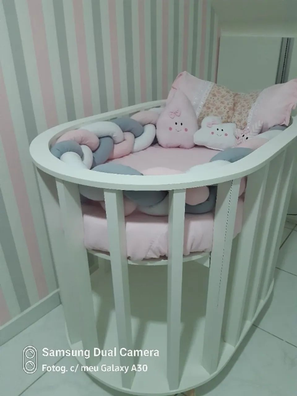 Berço Branco de Madeira