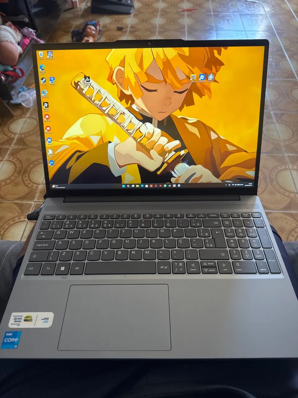 Notebook Lenovo Slim 3