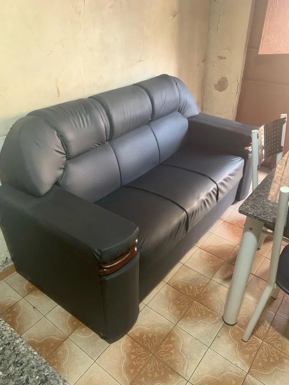 Vendo 2 sofás por 700  - Foto 3