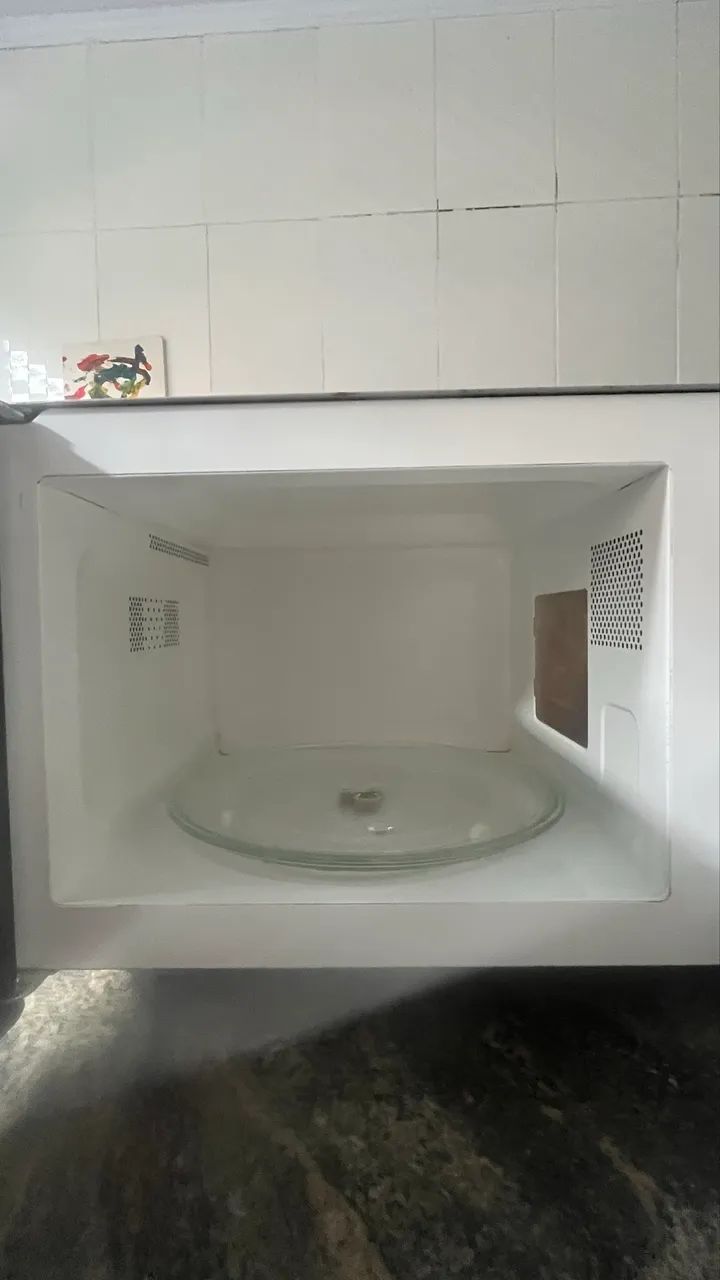 Micro-ondas Electrolux MEF41 31L 220V - Funcionando Perfeitamente - Foto 2
