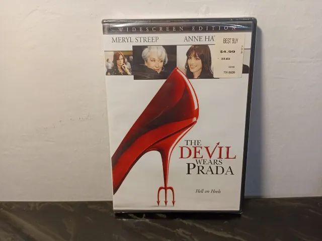 Dvd the devil wears prada importado (lacrado)