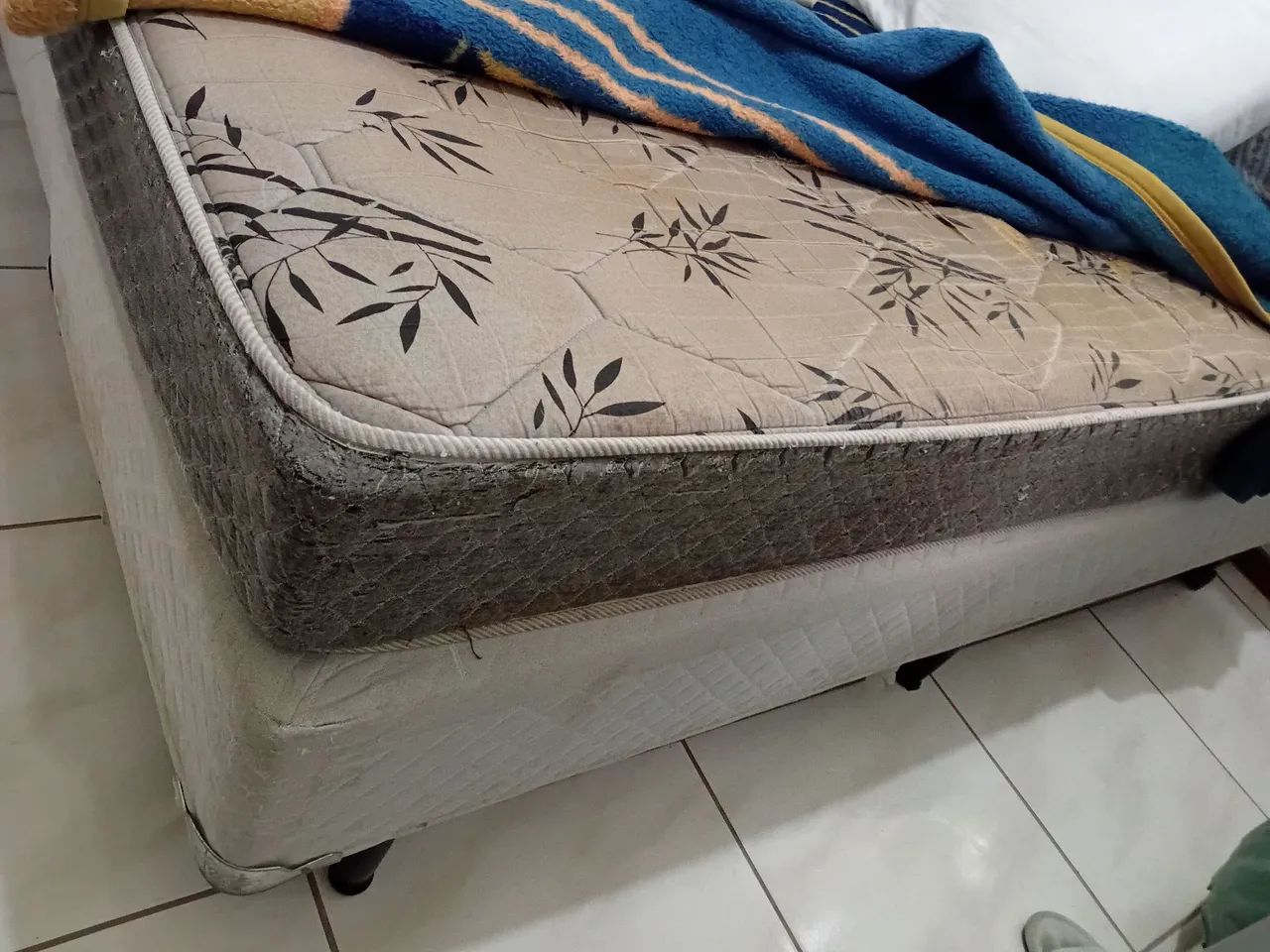 Vendo cama box - Foto 2