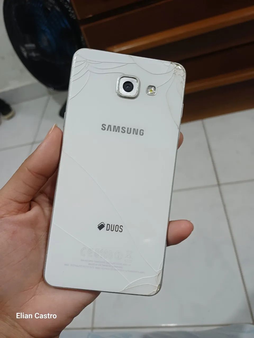 Vende-se um celular usando Samsung galaxy A5 - Foto 2