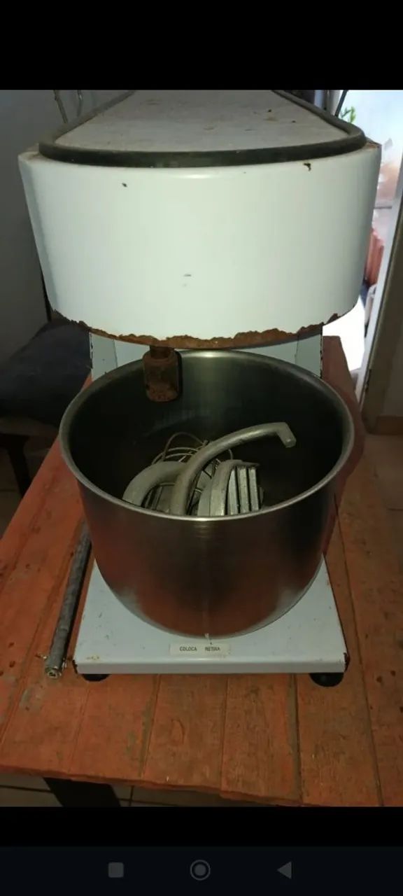 Vendo Batedeira 12 litros  - Foto 5