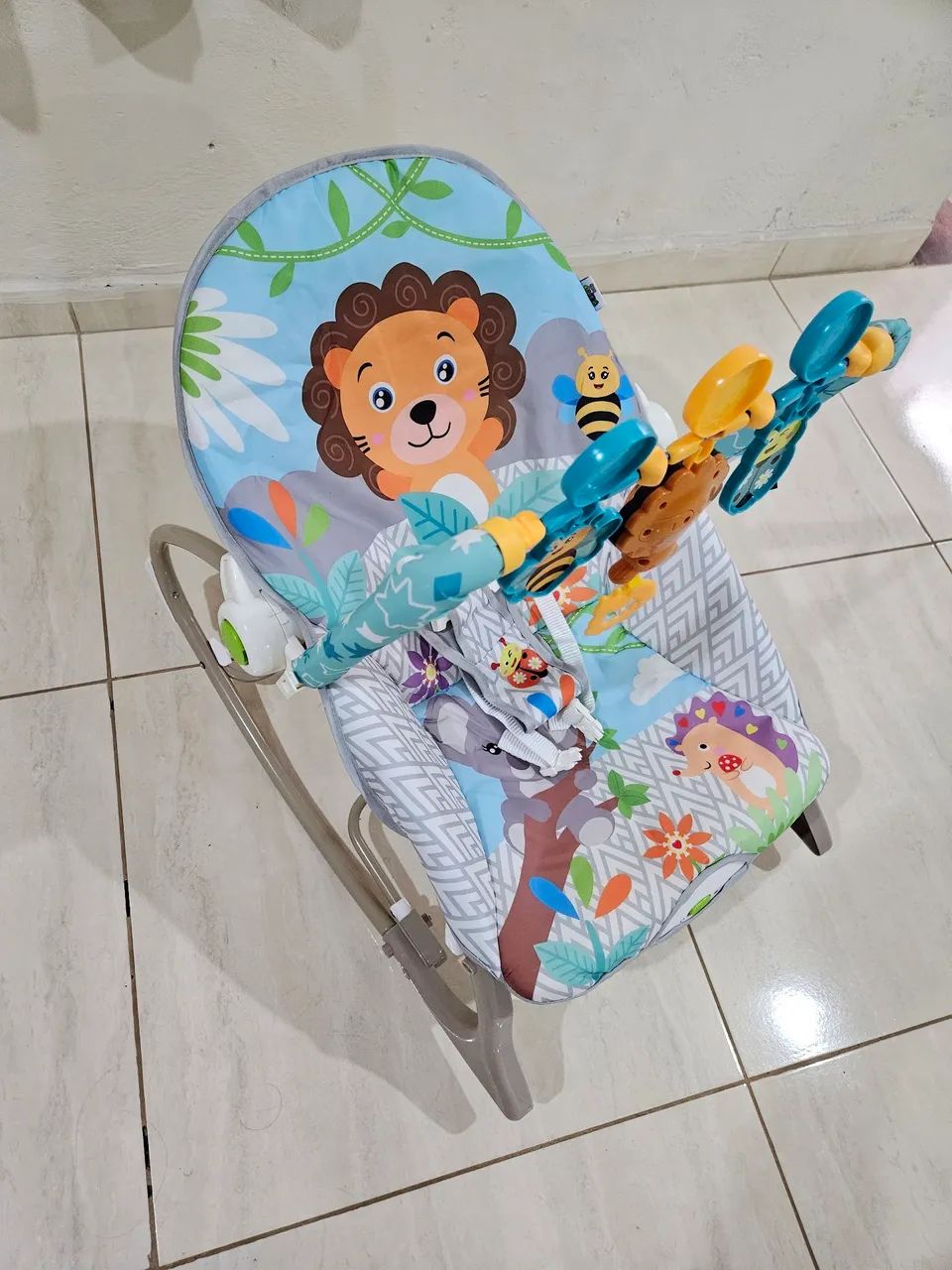 Cadeira de balanço para bebê 