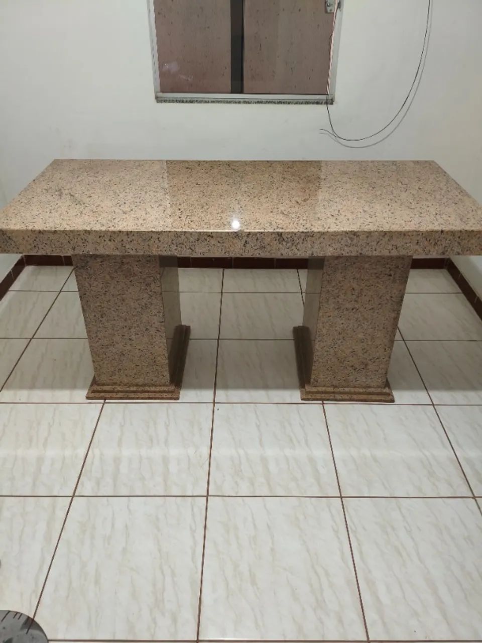 Mesa Pedra Granito amarelo 1,80 x 0,80 cm