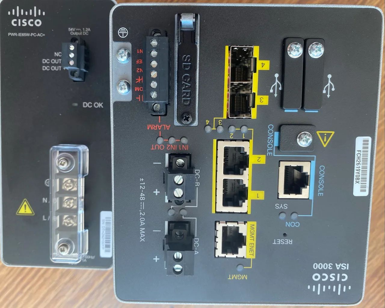 Switch industrial Cisco ISA -3000-4(quatro)Portas