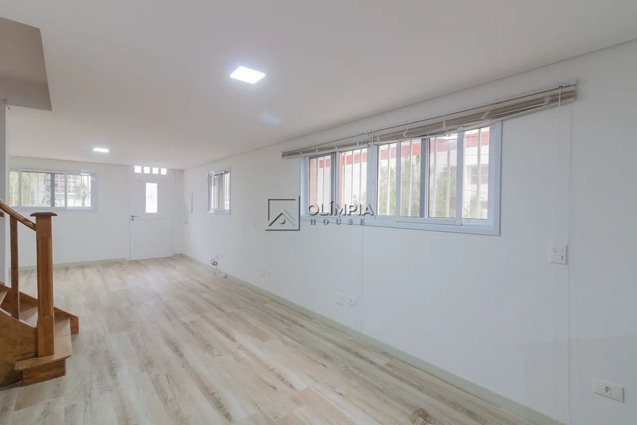Locação · 3 dormitórios no Casa