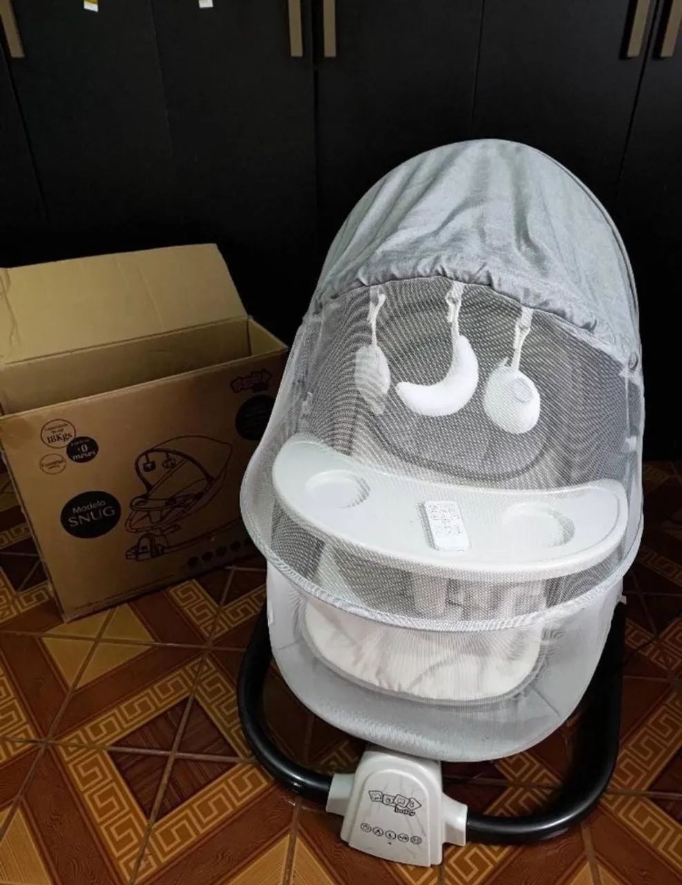 Cadeira de balanço bebê maxy baby  - Foto 5