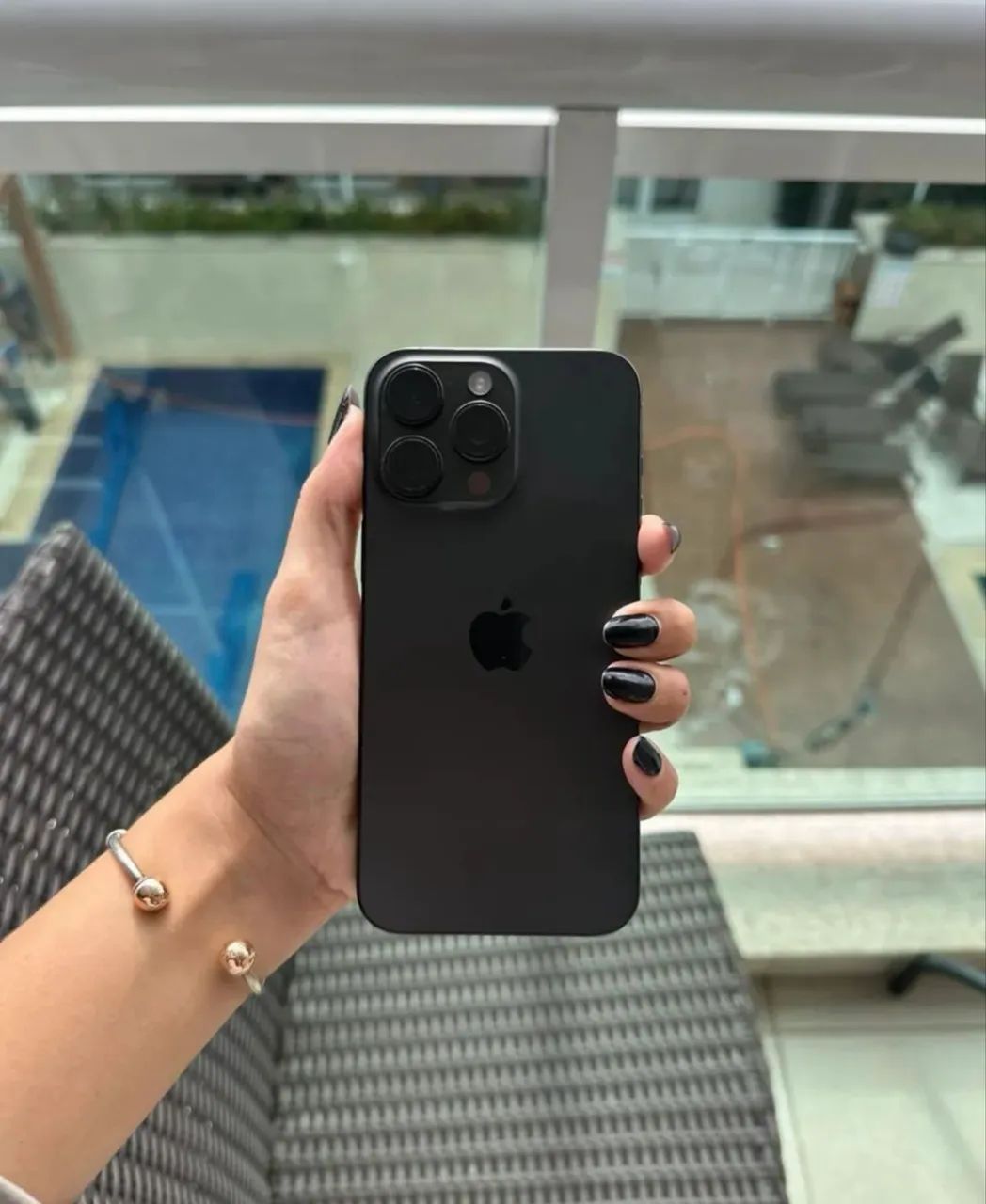 15 PRO MAX 256GB PRETO BLACK  - Foto 2