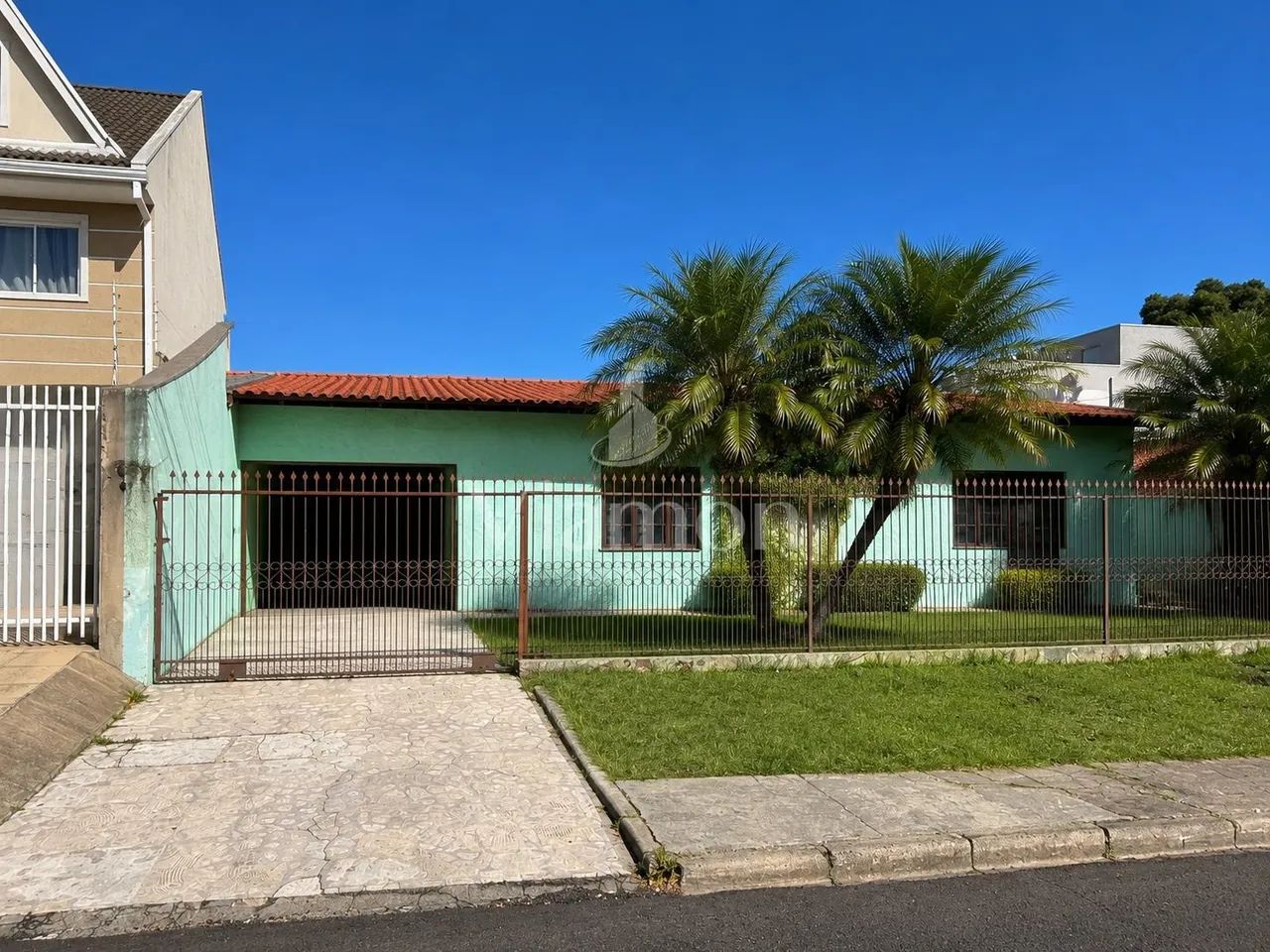 Casa com 3 Quartos à Venda no São Braz, Curitiba - PR - Foto 2
