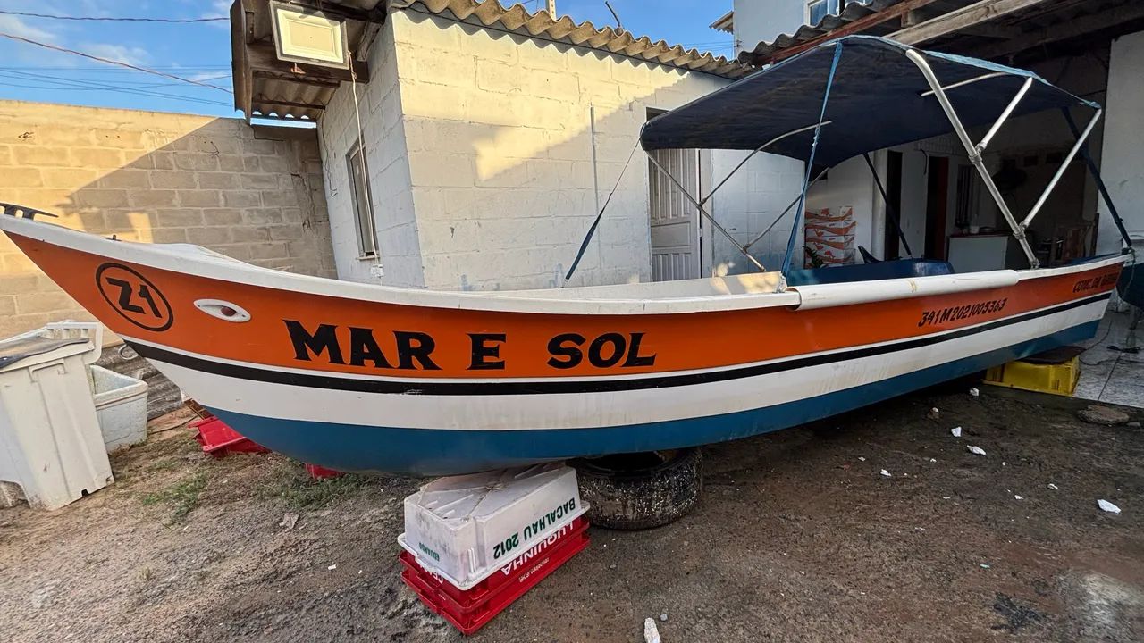 Barco de fibra  - Foto 2