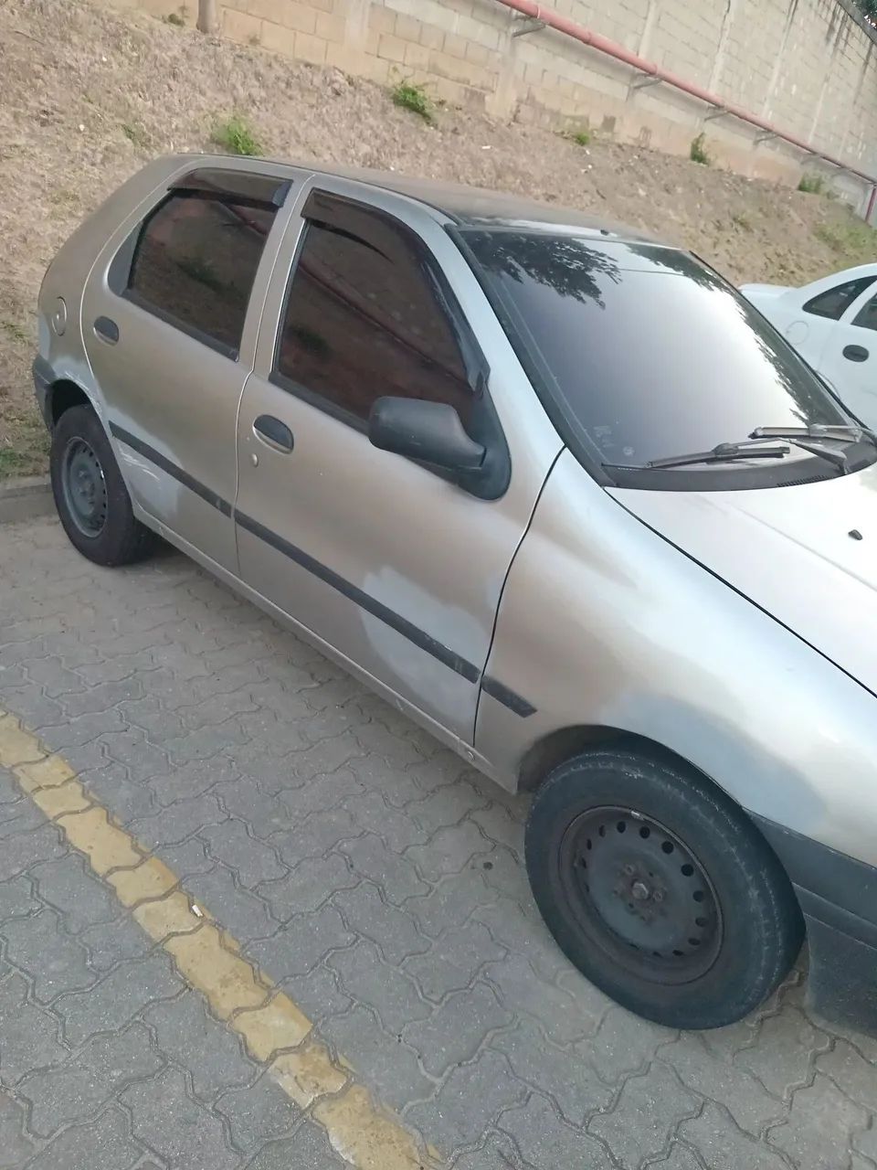 Fiat Palio ELX 1.0/ 1.0 Fire Flex 8V 2P (álcool) 1999