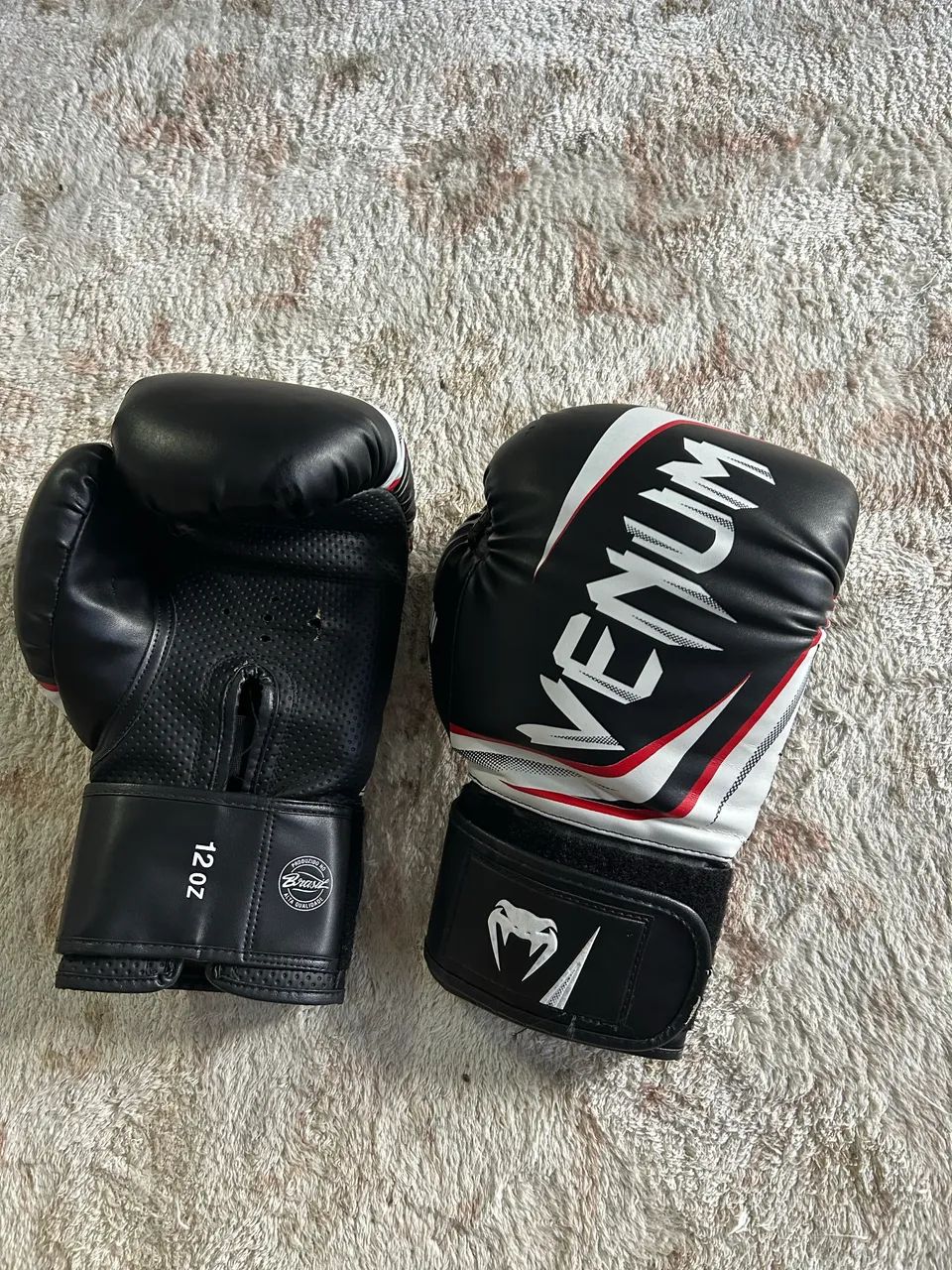 Luva de boxe venum challenger carbon 