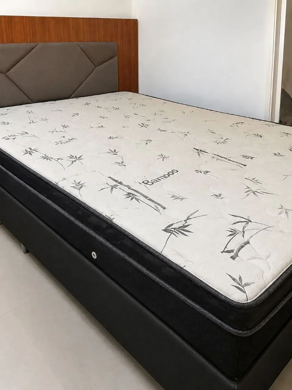 Cama queen