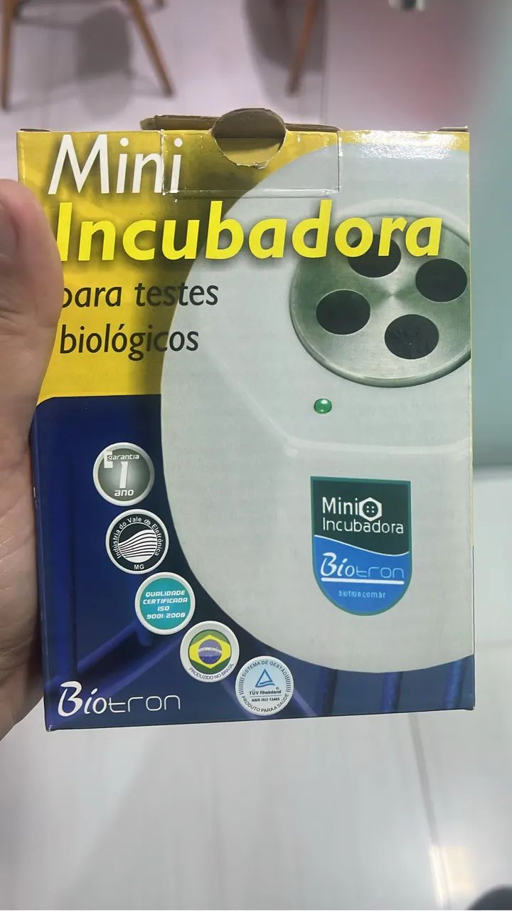 Mini incubadora 