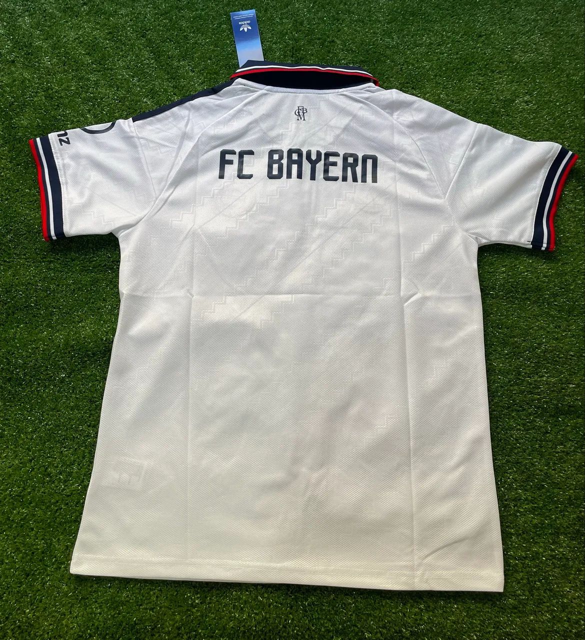 BAYERN Camisa 2026 - Foto 5