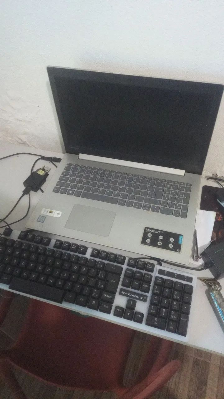 Notebook Lenovo i5 8gb com defeito 