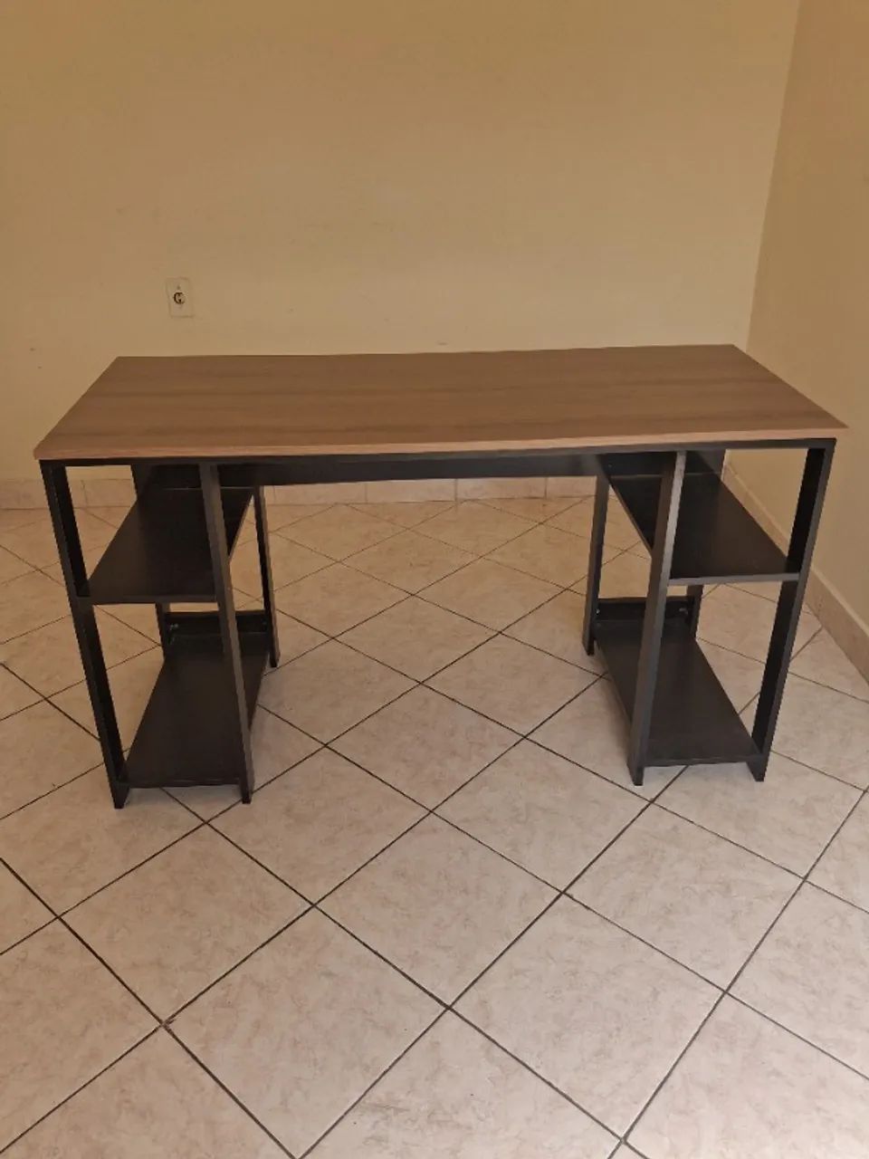 Mesa para Estudo/Escritório - Foto 2