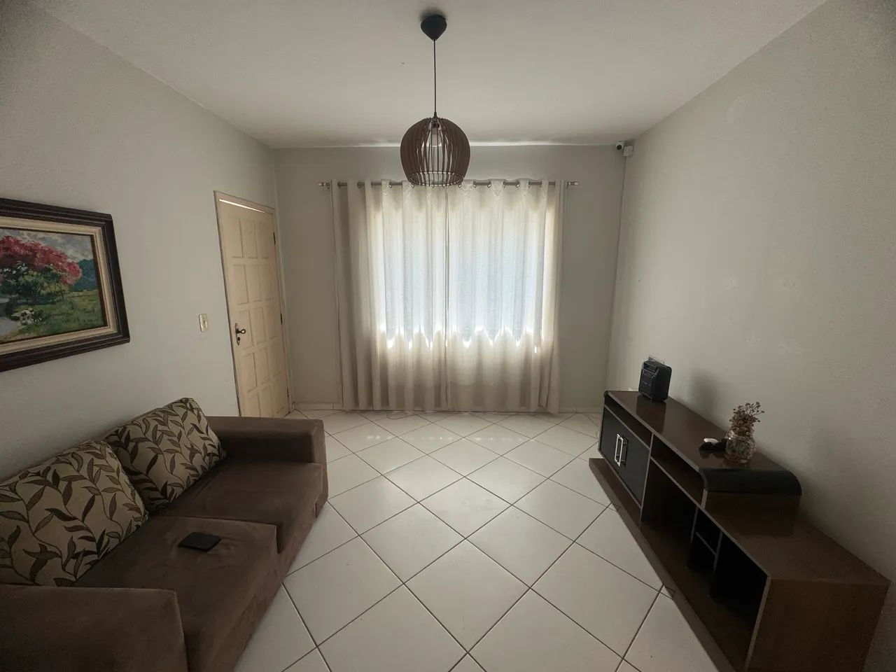 Apartamento de 2 quartos semi mobiliado 